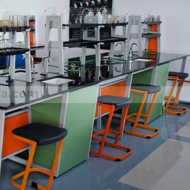 Chemistry Lab Stool in Jammu